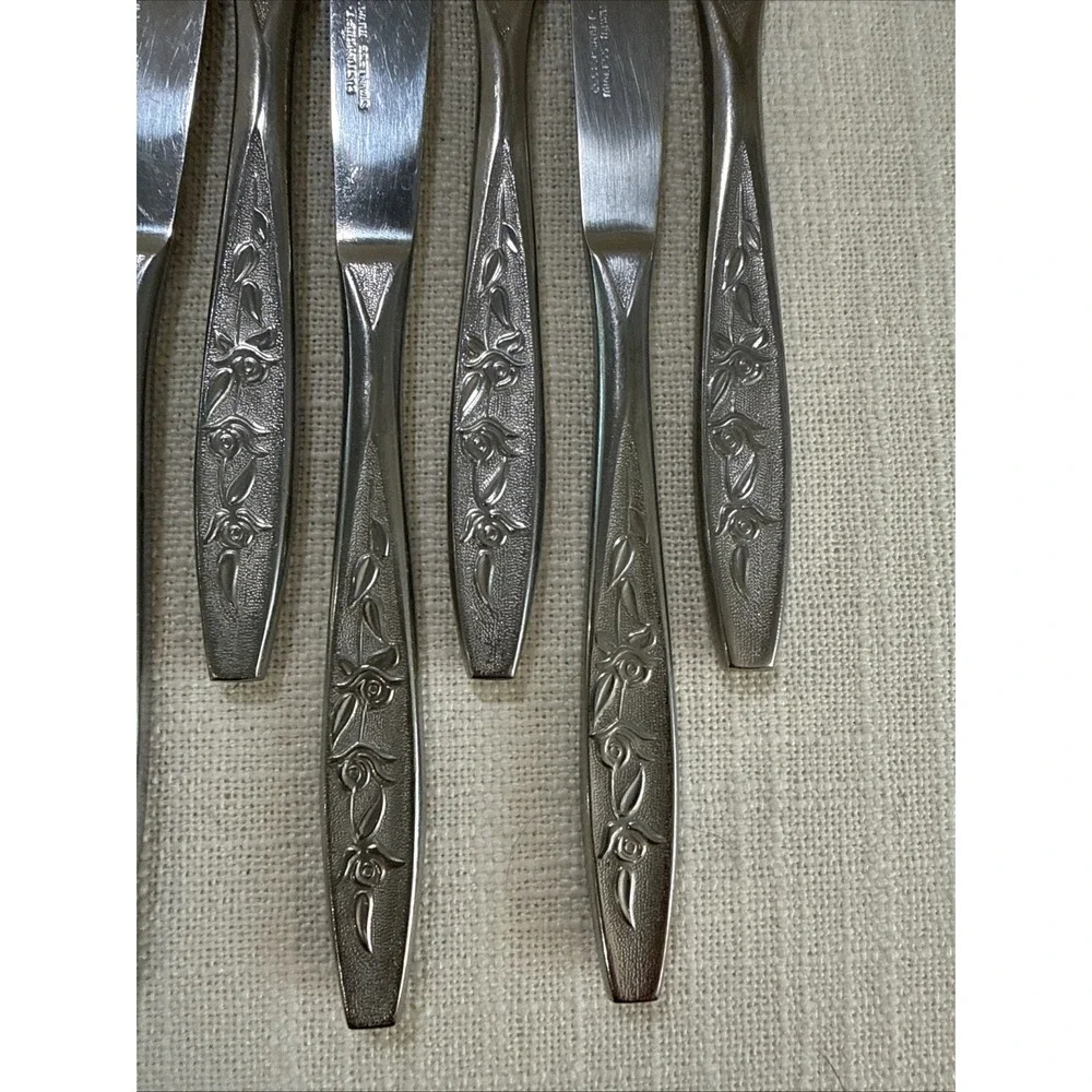 10 Customcraft CUS1 Stainless Textured Floral Rose Dinner Knife‎ Flatware 8 1/8